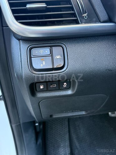 Kia Optima-15