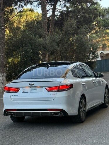 Kia Optima-7