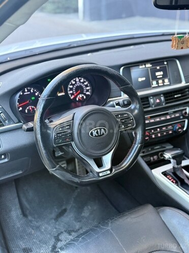 Kia Optima-11