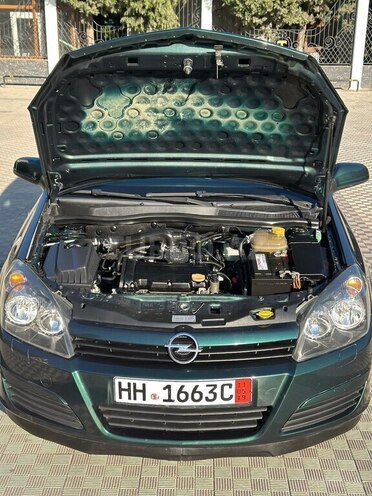 Opel Astra-10