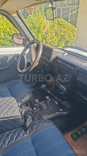 LADA (VAZ) Niva-4