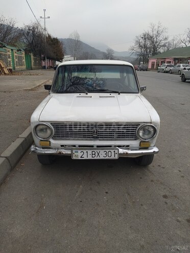 LADA (VAZ) 21011-1