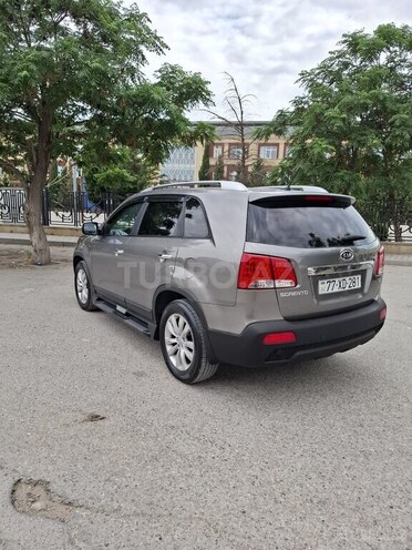 Kia Sorento-7