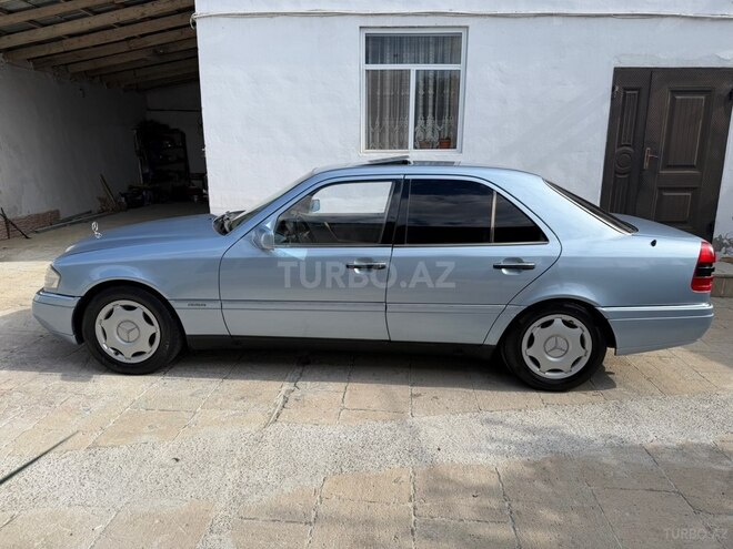 Mercedes C 180-8
