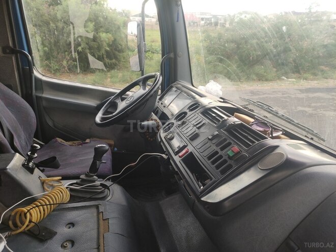 Mercedes Atego 1528-5