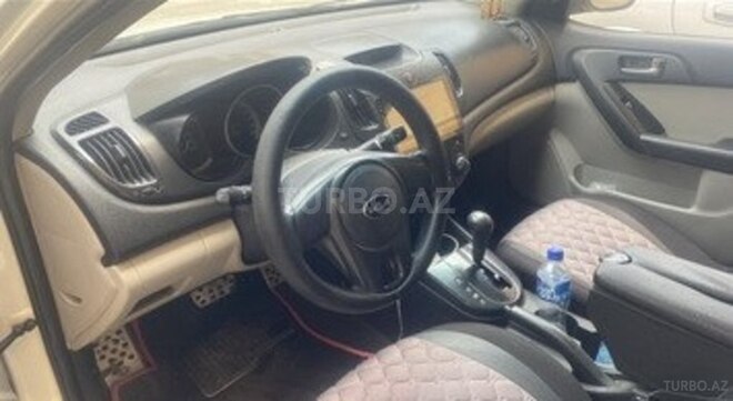 Kia Cerato-2