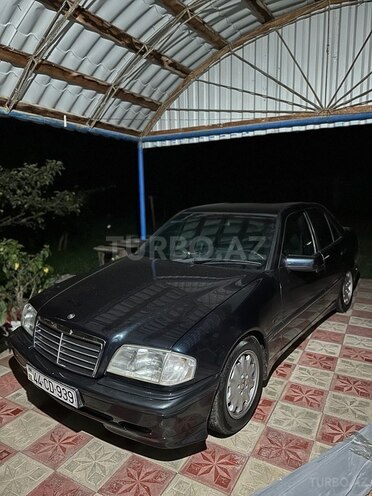 Mercedes C 180-5