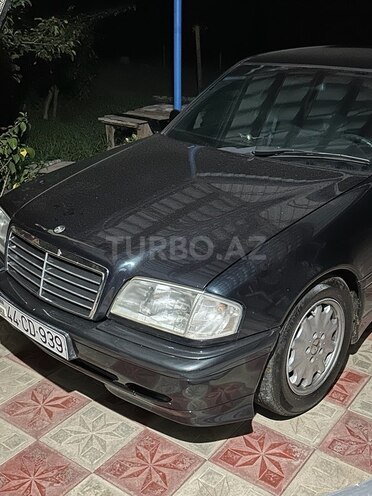 Mercedes C 180-6