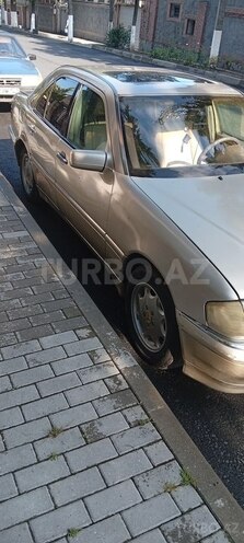 Mercedes C 200-4