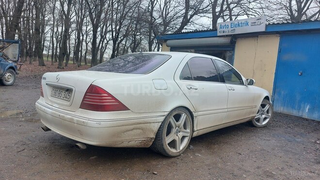 Mercedes S 320-5