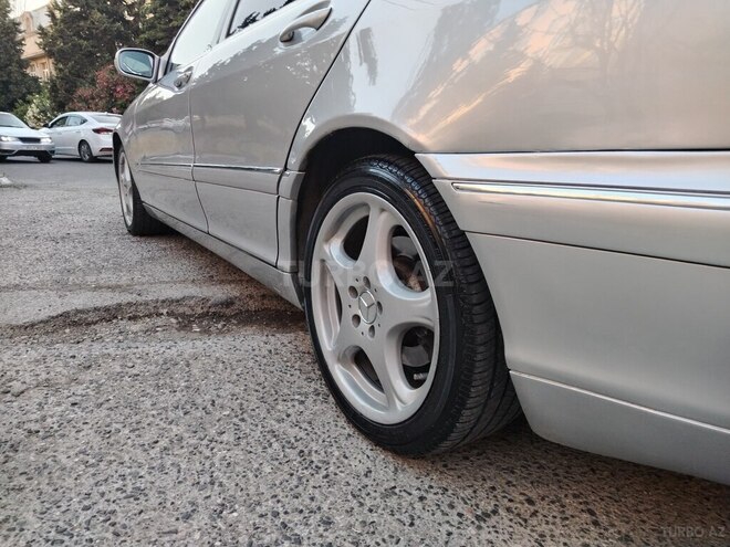 Mercedes S 320-3