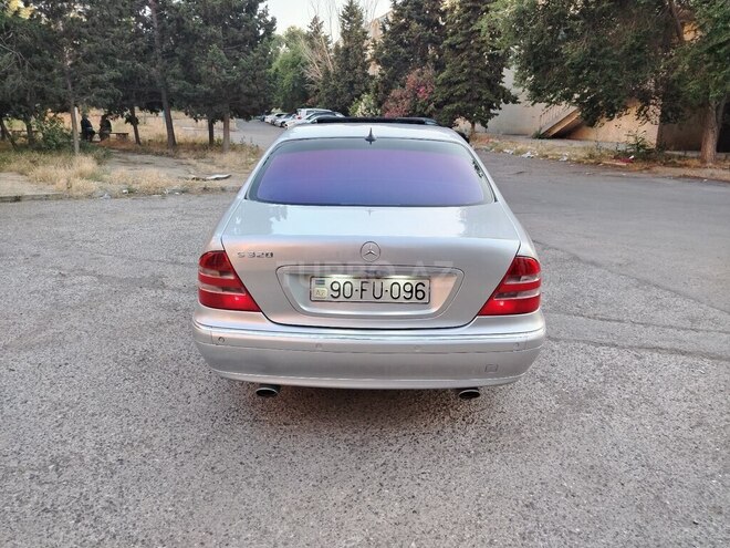 Mercedes S 320-9