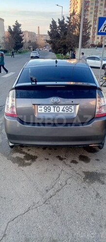 Toyota Prius-5