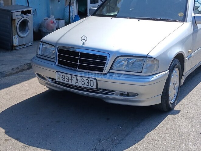Mercedes C 200-3