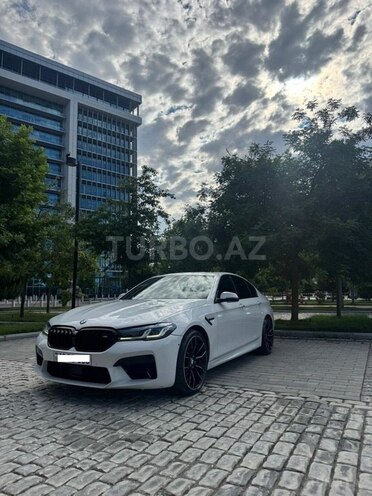 BMW 528-2
