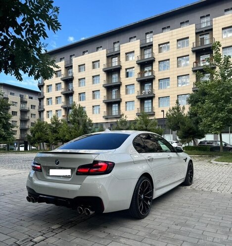 BMW 528-4
