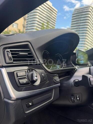 BMW 528-12