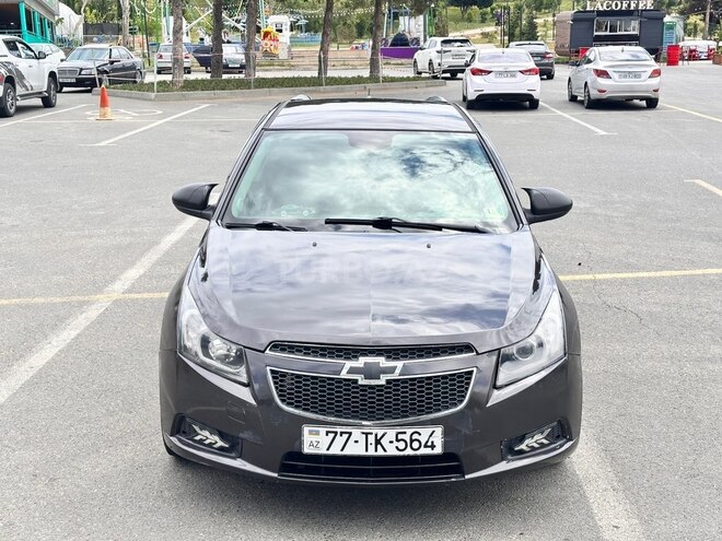 Chevrolet Cruze-1