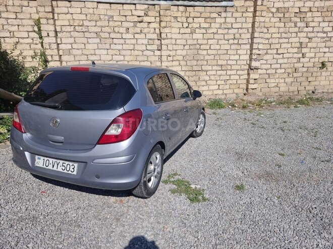 Opel Corsa-3