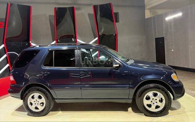 Mercedes ML 320-7