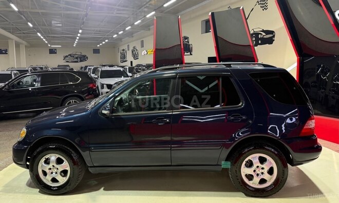 Mercedes ML 320-8