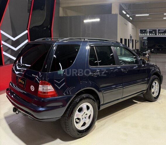 Mercedes ML 320-10