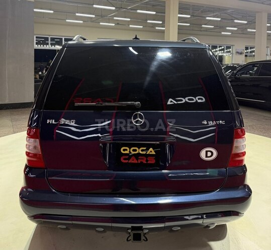 Mercedes ML 320-11