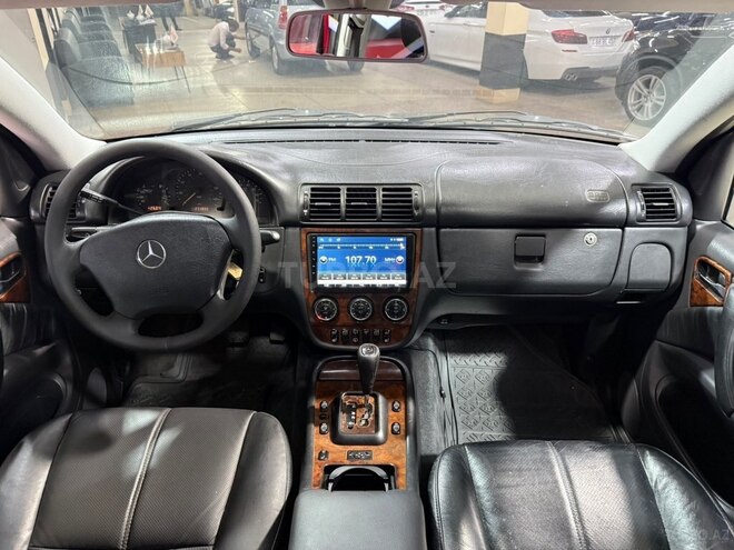 Mercedes ML 320-16