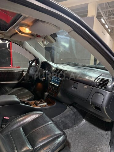 Mercedes ML 320-15