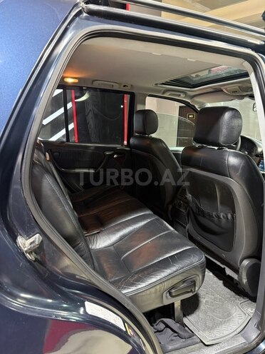 Mercedes ML 320-17