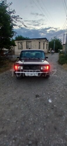 LADA (VAZ) 2107-1