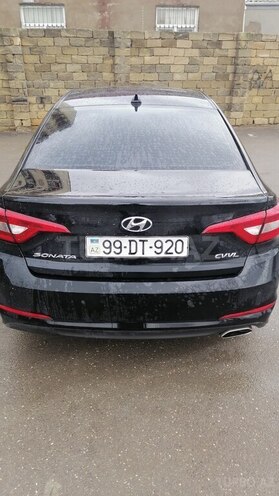 Hyundai Sonata-2