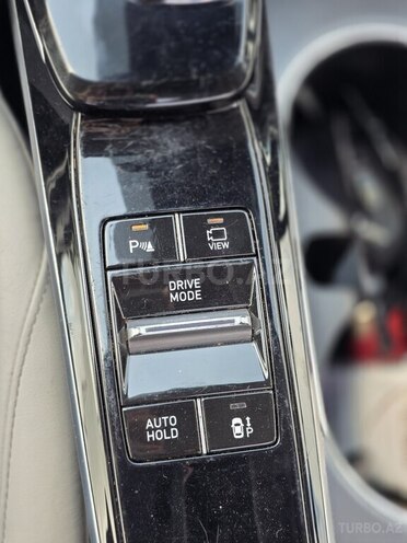 Hyundai Sonata-8