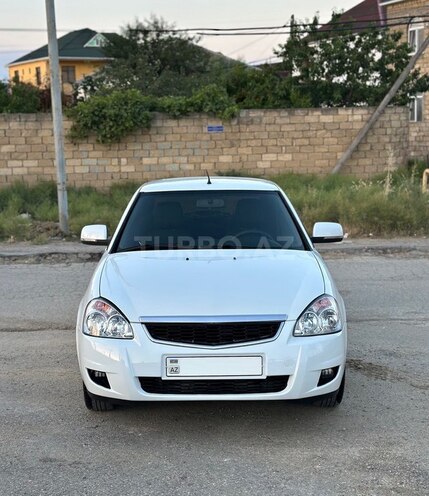 LADA (VAZ) Priora-1