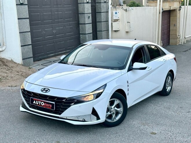 Hyundai Avante-3