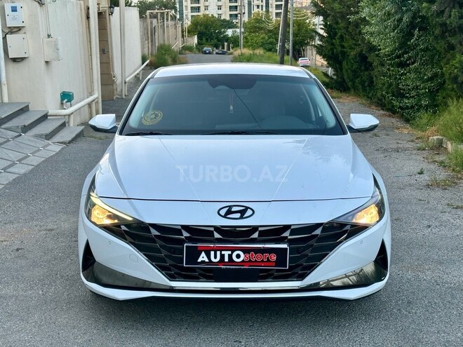 Hyundai Avante-1