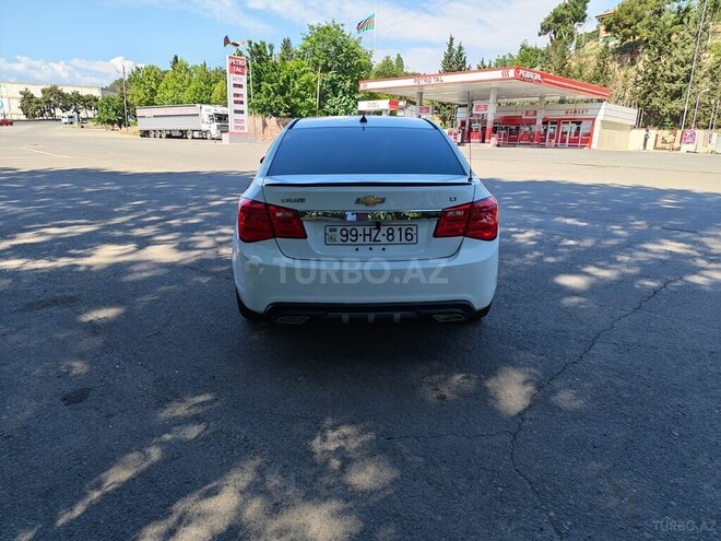 Chevrolet Cruze-5