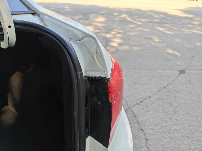 Chevrolet Cruze-10