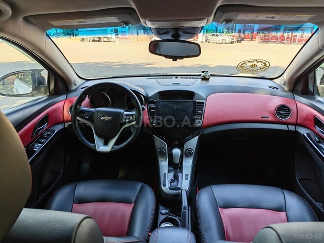Chevrolet Cruze-9