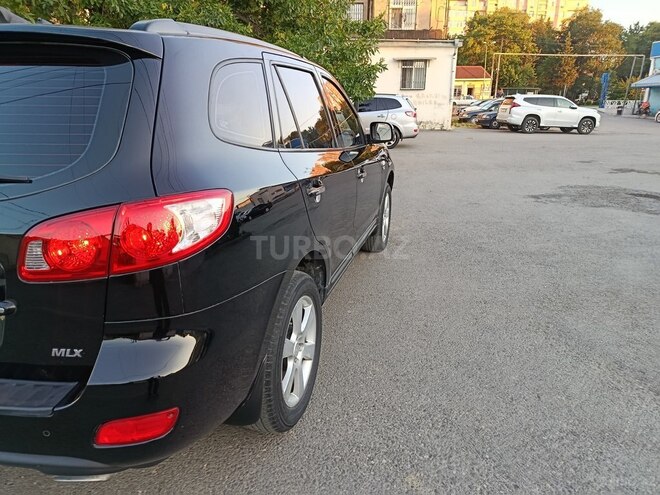Hyundai Santa Fe-8