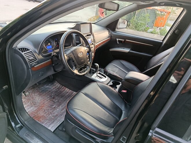 Hyundai Santa Fe-11