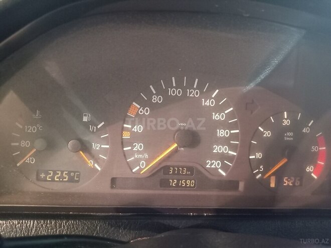 Mercedes C 220-6
