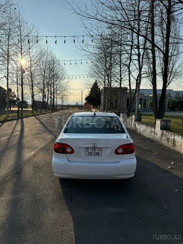 Toyota Corolla-2