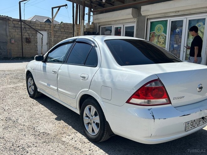 Nissan Sunny-6