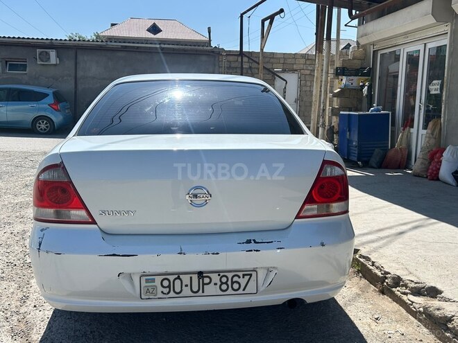 Nissan Sunny-5