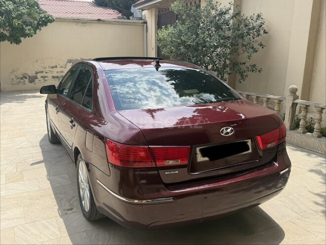 Hyundai Sonata-4