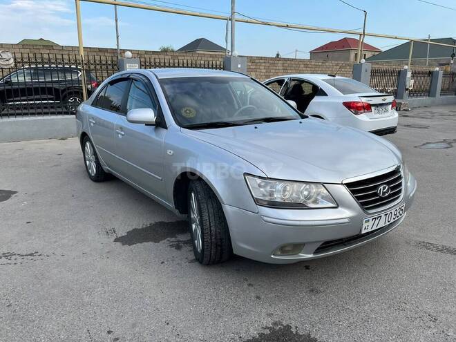 Hyundai Sonata-2