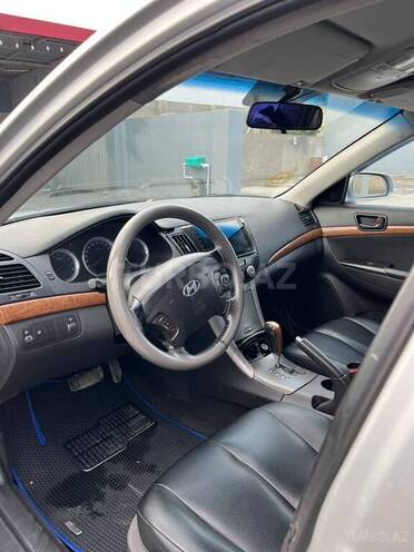 Hyundai Sonata-8
