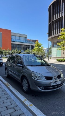 Renault Scenic-2