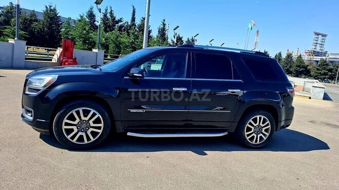 GMC Acadia-3